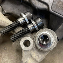 Load image into Gallery viewer, OG9-5 W/Cobalt Brembo Calipers