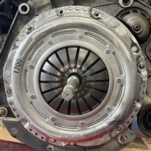 Load image into Gallery viewer, 9000 Dual-Friction Clutch Kit
