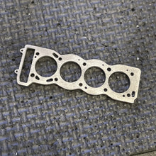 Load image into Gallery viewer, Saab Head Gasket Key Tag
