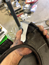 Load image into Gallery viewer, 9-5 Aero STI Rear Caliper
