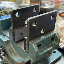 Load image into Gallery viewer, Tall Welding Jaw - Wilton “3in Cradle Drill Press Vice”
