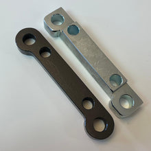 Load image into Gallery viewer, Early 9-5, 900/9-3 Cobalt SS Brembo Brakes Adaptor Kit
